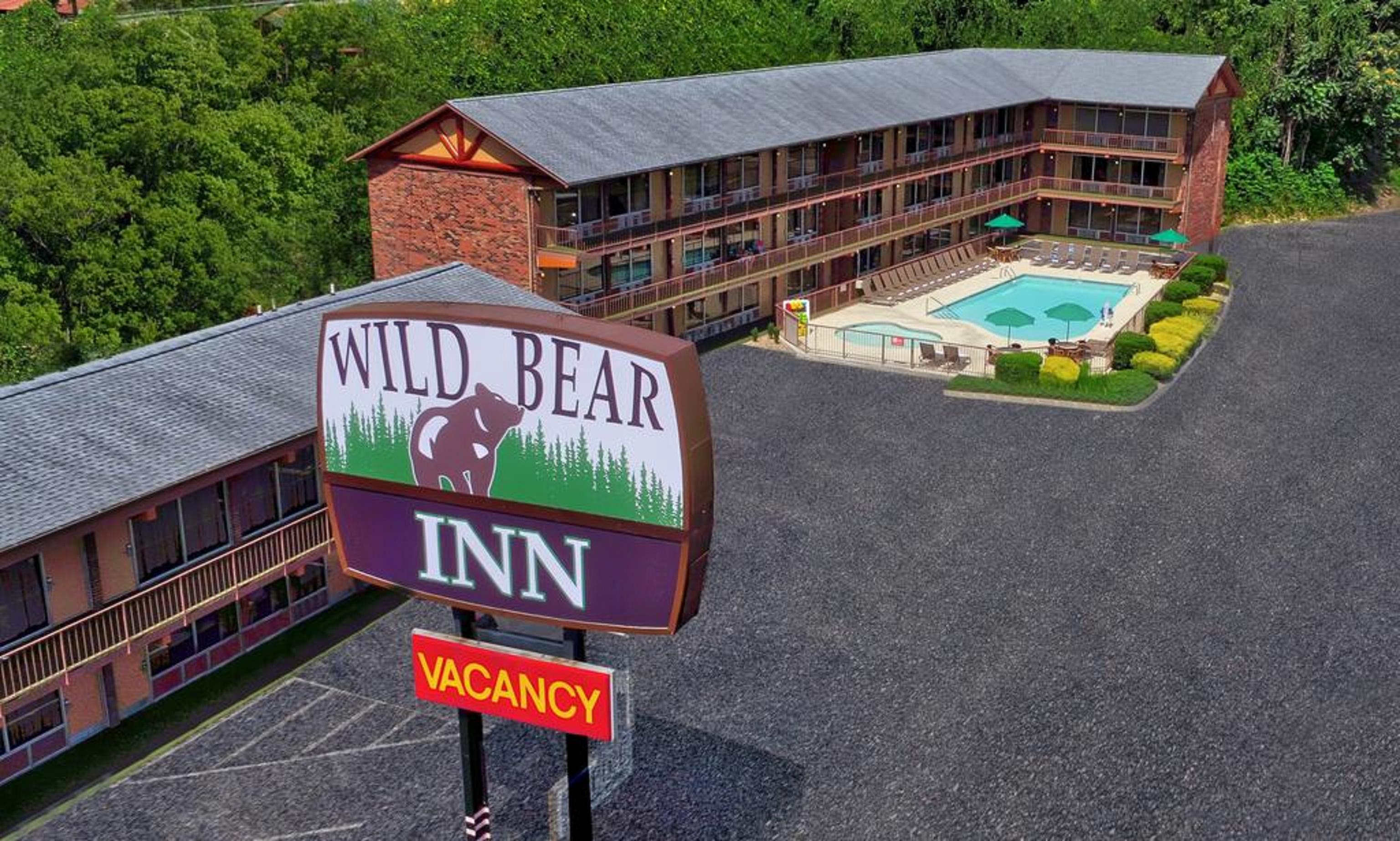 Wild Bear Inn Pigeon Forge Exterior foto